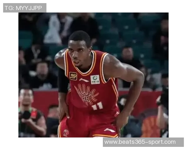 山西队签约外援黑根斯上赛季新疆表现出色场均贡献数据分析